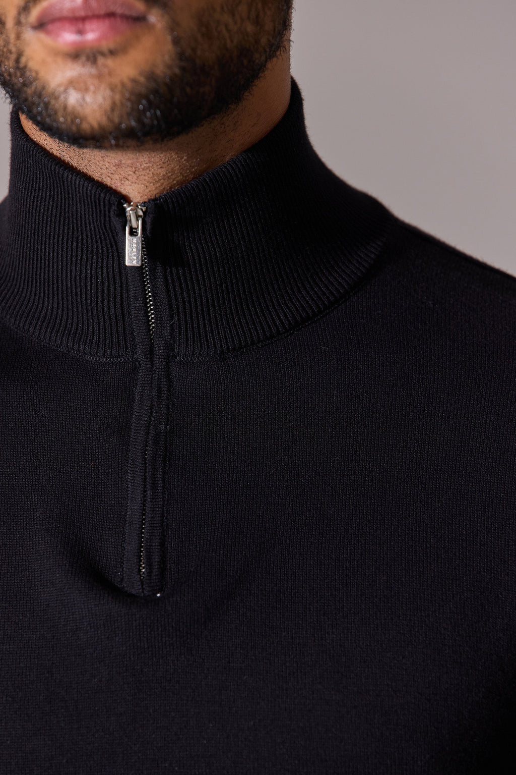 Ross Slim Fit Quarter Zip Jumper - Black