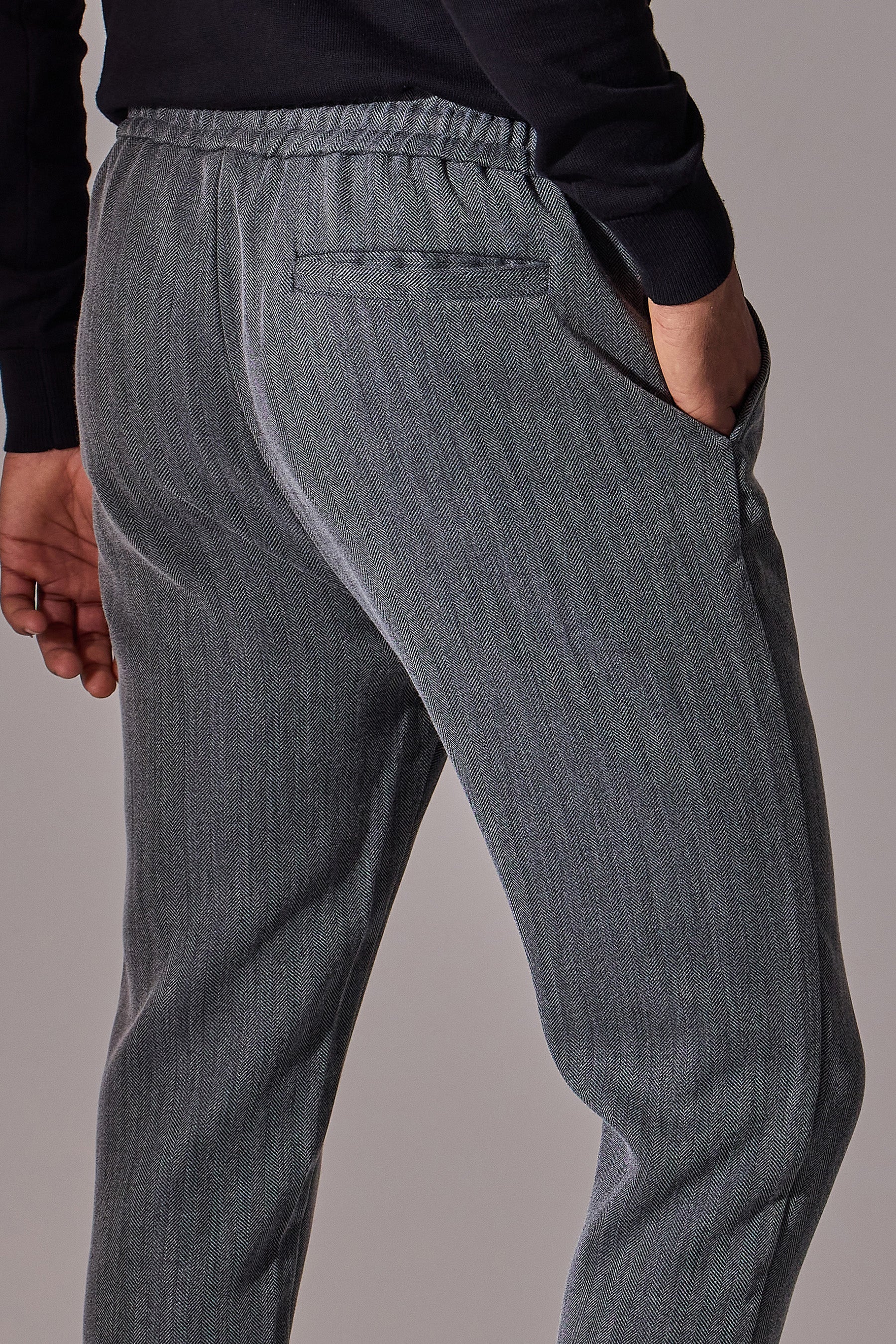 Irven Herringbone Slim Fit Smart Joggers - Grey